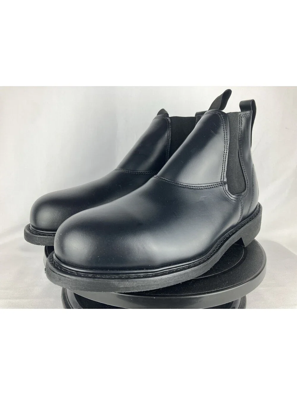 Men’s 8 XW (Extra Wide) CAPPS Molder Work Boots Black Leather Steel Toe Slip On